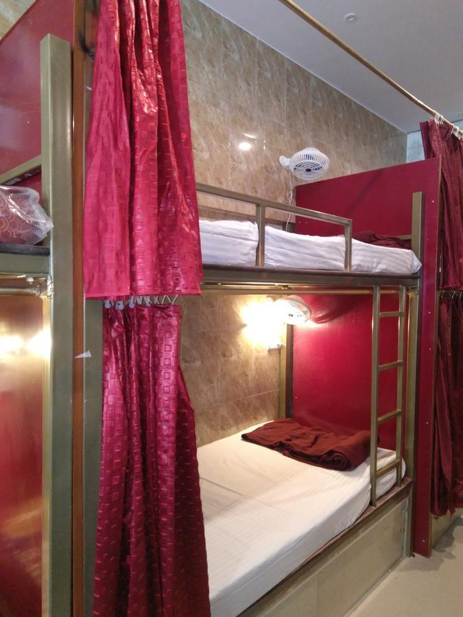 Dream Dormitory Bombay Extérieur photo